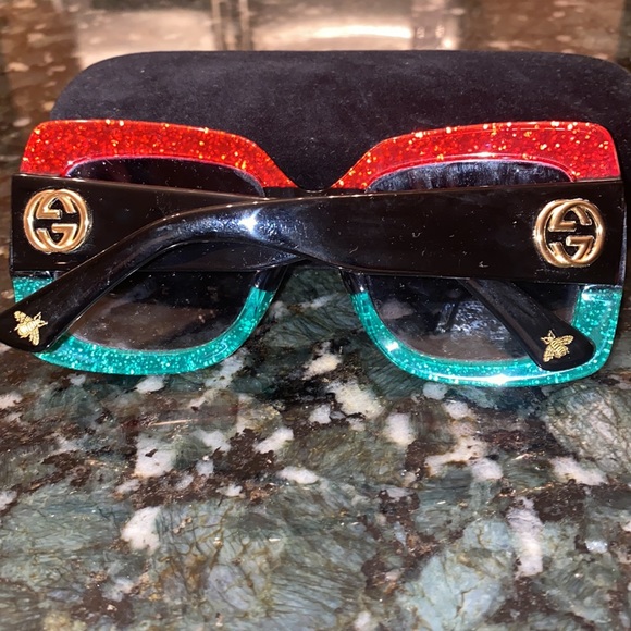 Gucci sunglasses in excellent condition - Picture 2 of 3